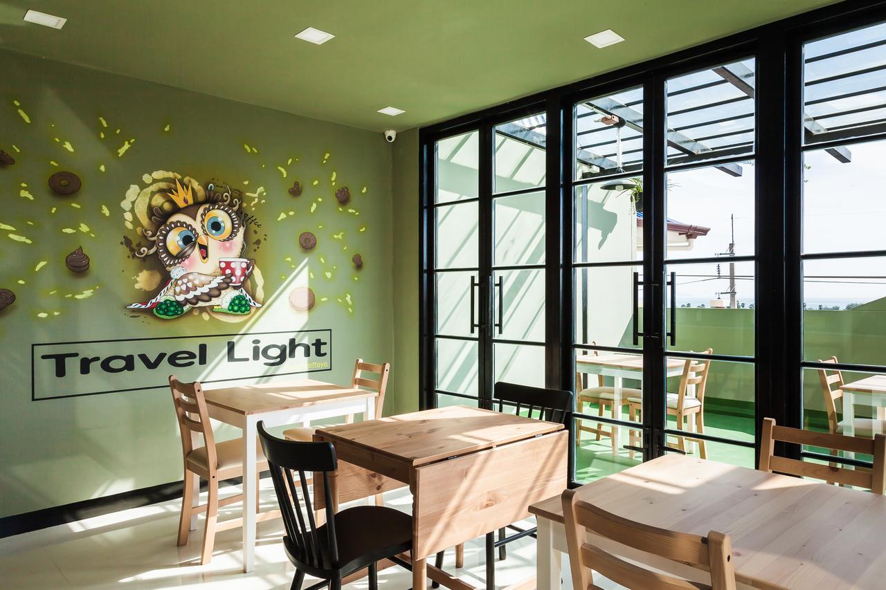 Travel Light Hostel パッタヤー エクステリア 写真
