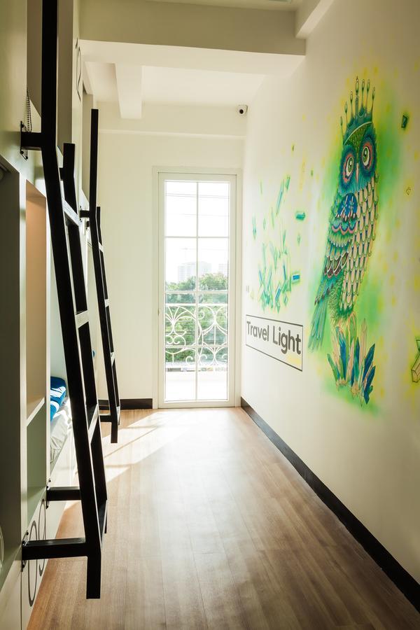 Travel Light Hostel パッタヤー エクステリア 写真