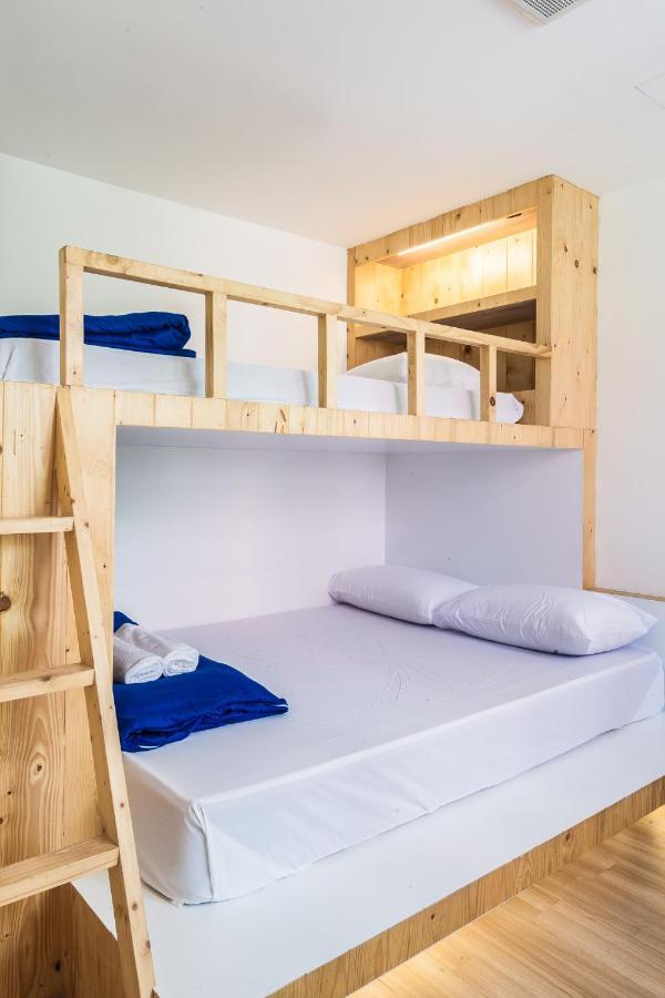 Travel Light Hostel パッタヤー エクステリア 写真
